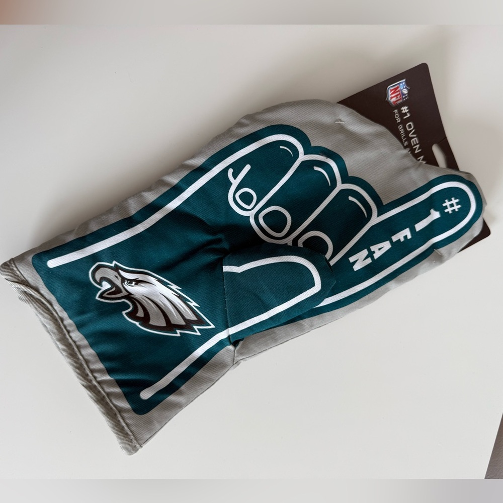 NFL Philadelphia Eagles Teal and Gray Oven Mitt
